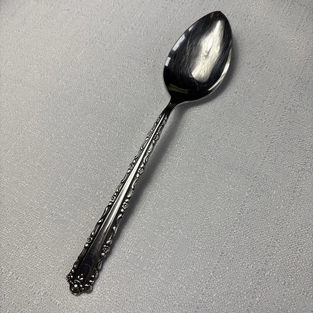 Oneida CHERIE Stainless‎ Solid Serving Spoon Deluxe Glossy Flatware